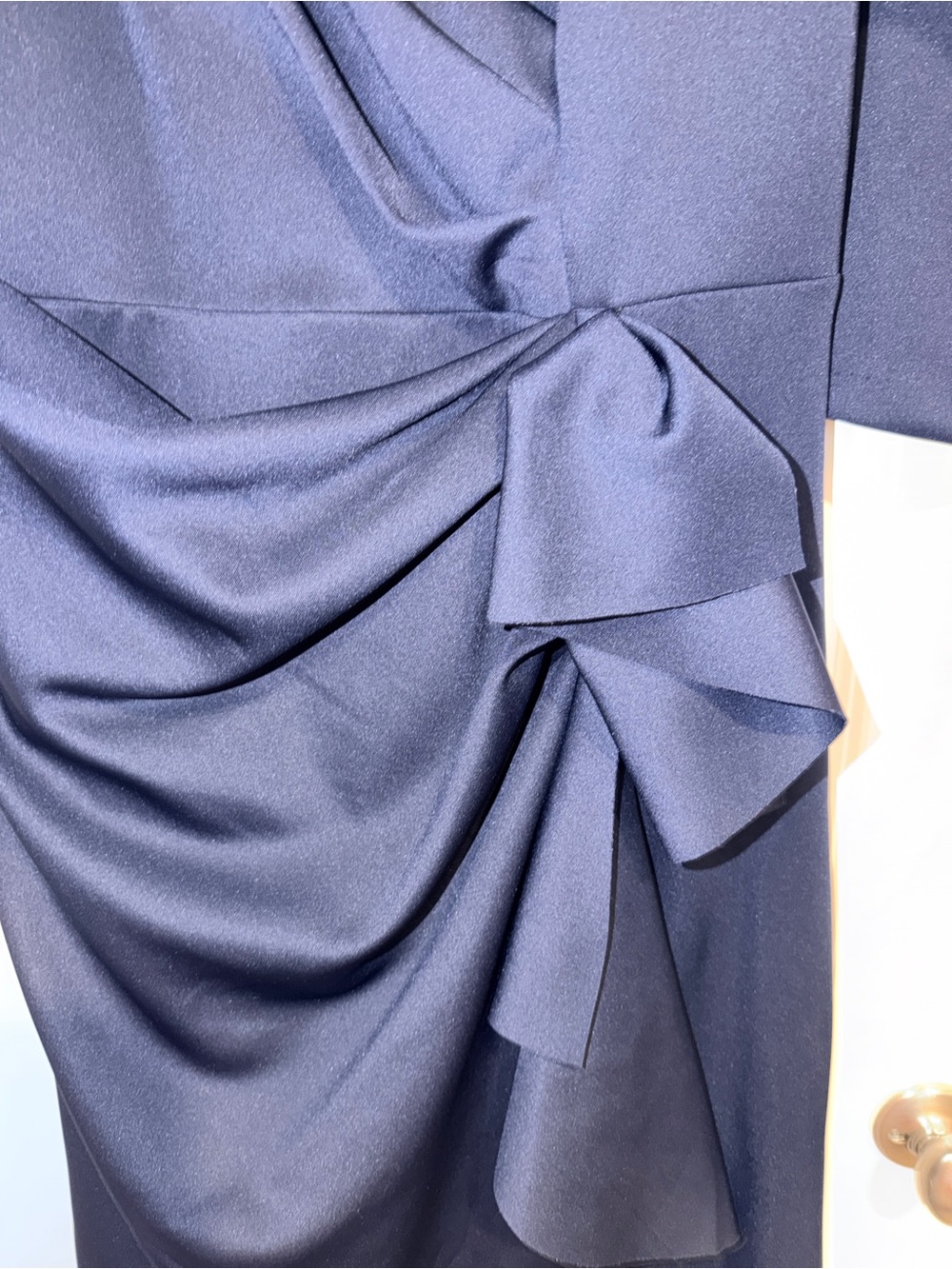 Xscape Elegant Navy V-Neck Maxi Dress with 3/4 Sleeves - Picture 7 of 8